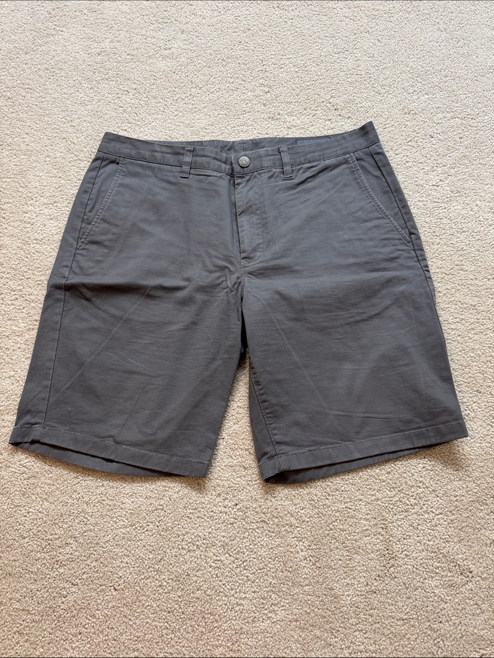 Bonobos Men's Charcoal Flat-Front Shorts